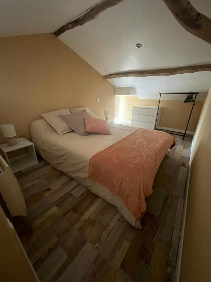 L'Abeille Sas Le Jardin De Messie Aparthotel Beaumont  Kültér fotó